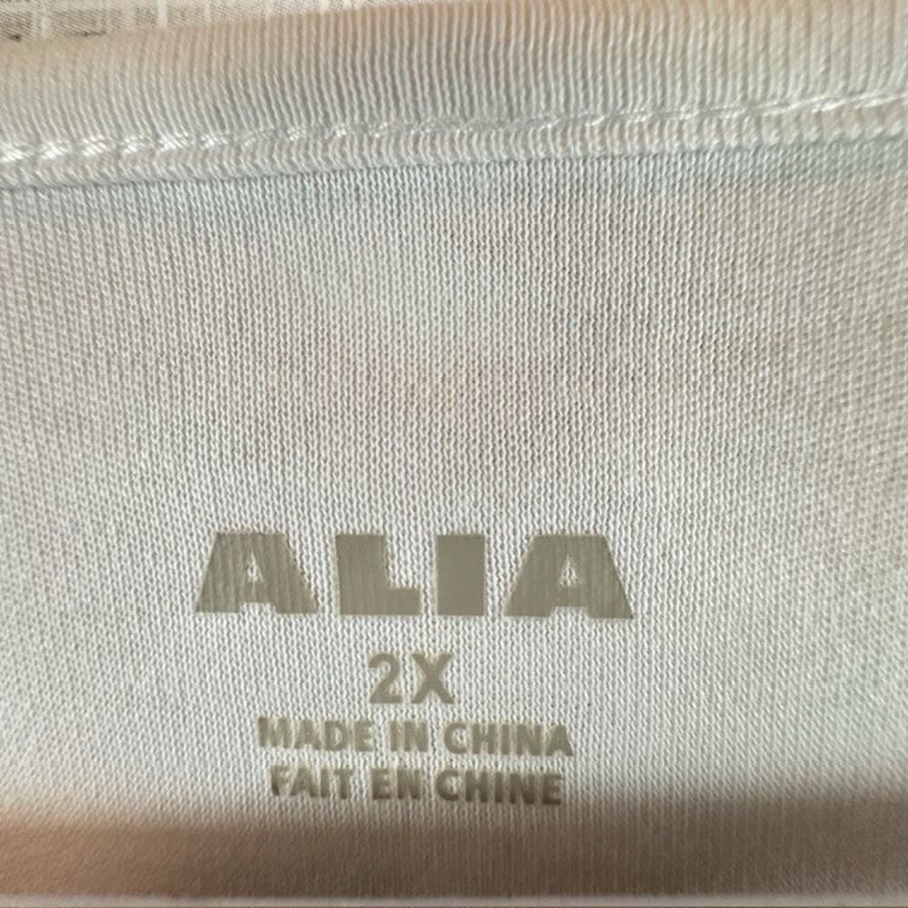 Alia V-Neck 2XL Blouse Shirt White w/Seahorse Sealife Coral Reef Ocean Casual - Picture 7 of 16
